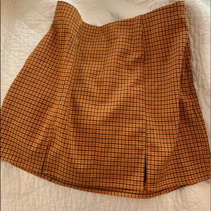 PLAID URBAN OUTFITTERS SKIRT